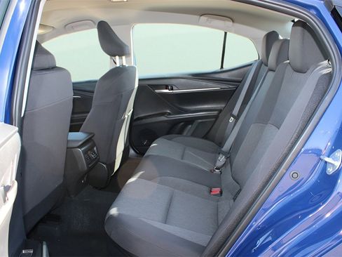 Used 2025 Toyota Camry LE image 16