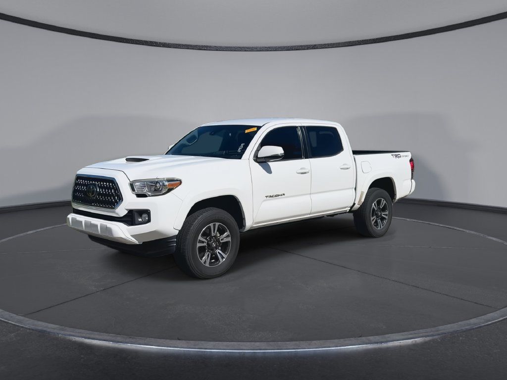 Used 2019 Toyota Tacoma TRD Sport RWD image 4