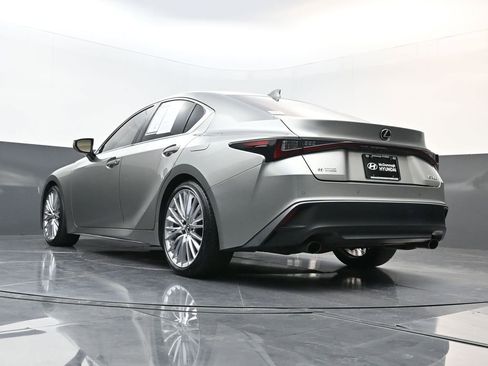 Used 2022 Lexus IS 300 300 image 29