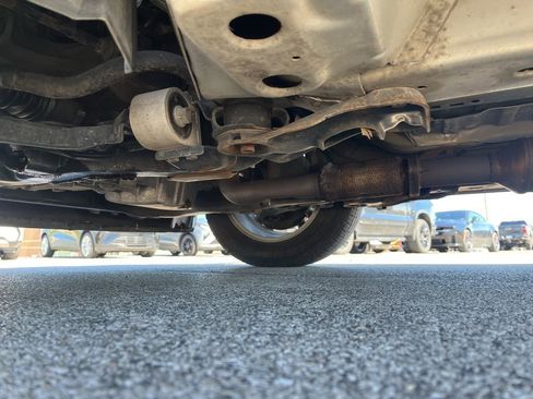 Used 2014 Chevrolet Equinox LT w/ Driver Convenience Package image 21