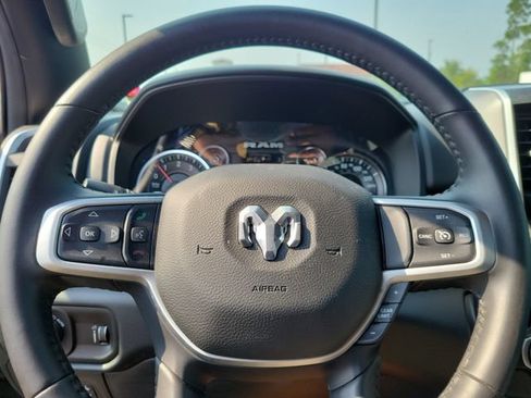 Used 2022 RAM 1500 Big Horn RWD image 9
