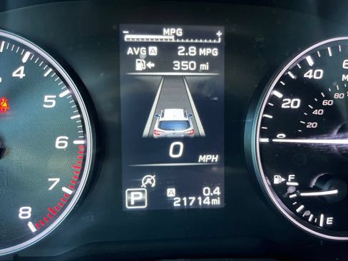 Certified 2024 Subaru Outback Premium AWD/4WD image 18