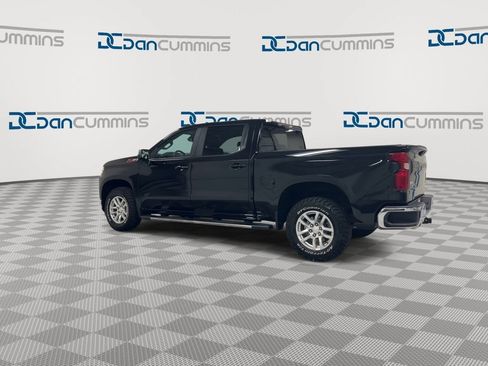 Used 2021 Chevrolet Silverado 1500 LT w/ Diesel Off-Road Package AWD/4WD image 6
