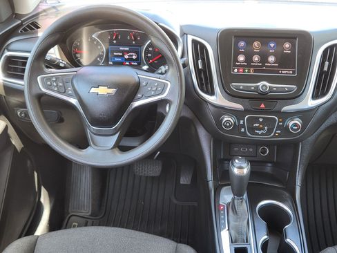 Used 2020 Chevrolet Equinox LT FWD image 9