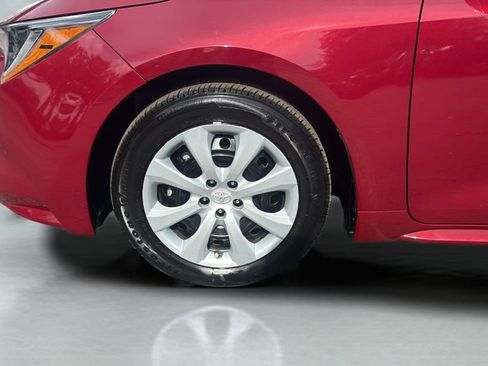 Used 2024 Toyota Corolla LE FWD image 23