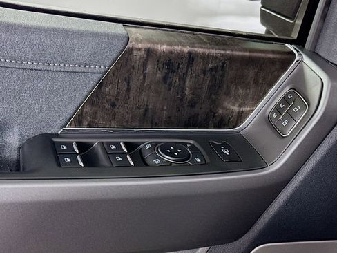 New 2026 Ford F250 Lariat w/ Black Appearance Package image 18