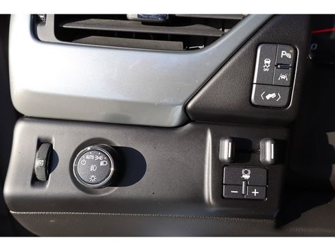 Used 2018 Chevrolet Tahoe Premier w/ RST 6.2L Performance Edition image 33