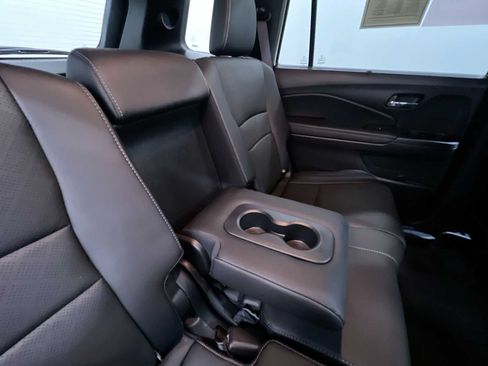 Used 2020 Honda Passport Touring image 40