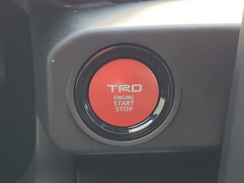 Used 2024 Toyota Tacoma TRD Off-Road AWD/4WD image 24