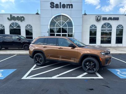 New 2026 Jeep Grand Cherokee Limited w/ Limited Altitude Package