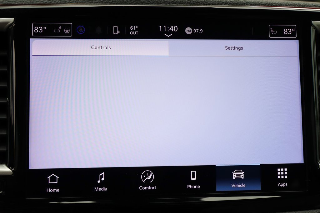 Used 2021 Chrysler Pacifica Touring-L FWD image 33