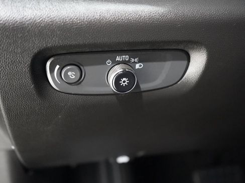 Used 2022 Chevrolet Traverse LT AWD/4WD image 21
