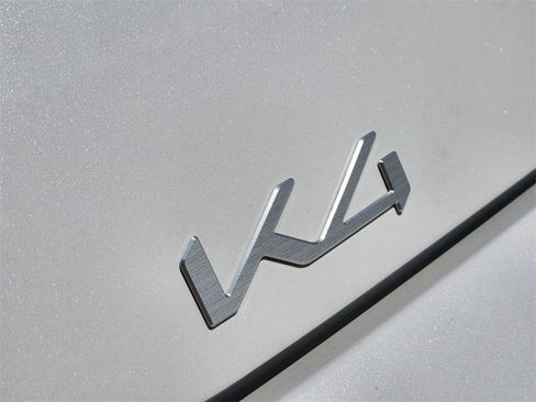 New 2025 Kia K4 LXS image 8