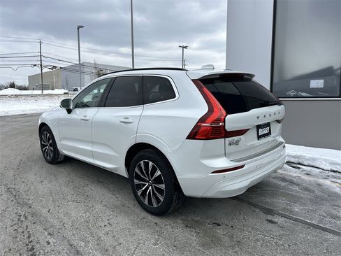 Certified 2023 Volvo XC60 B5 Core w/ Climate Package image 6