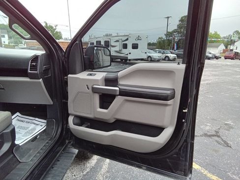 Used 2016 Ford F150 XLT w/ Trailer Tow Package AWD/4WD image 7