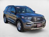 Used 2020 Ford Explorer XLT w/ Equipment Group 202A image 3