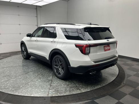 Used 2026 Ford Explorer ST w/ Sun And Sound Package AWD/4WD image 2