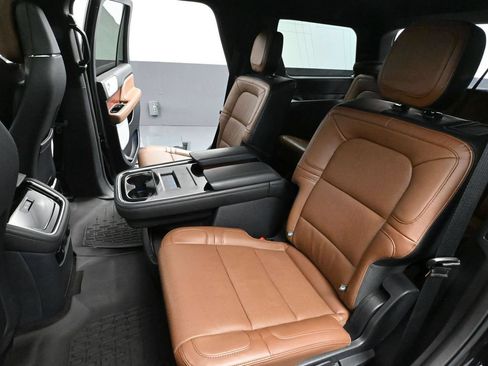 Used 2024 Lincoln Navigator Reserve w/ Equipment Group 201A AWD/4WD image 43
