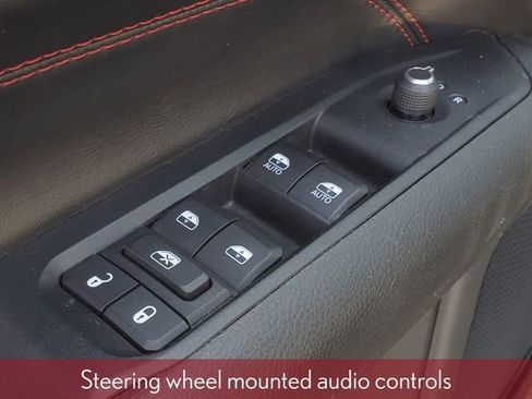 Used 2022 Jeep Compass Trailhawk w/ Trailhawk Convenience Group image 16