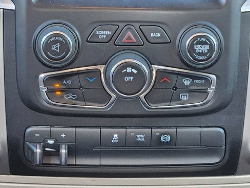 Used 2014 RAM 2500 SLT AWD/4WD image 20