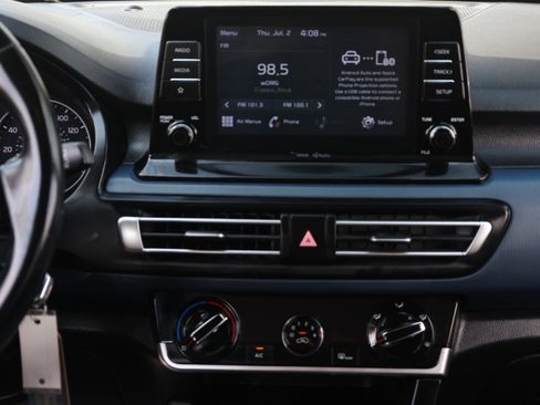 Used 2021 Kia Seltos S FWD image 8