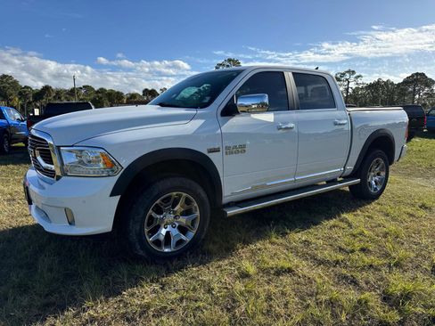 Used 2018 RAM 1500 Limited image 7