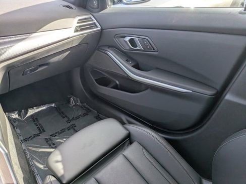 Used 2025 BMW M340i image 13