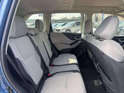 Used 2021 Subaru Forester Premium image 28
