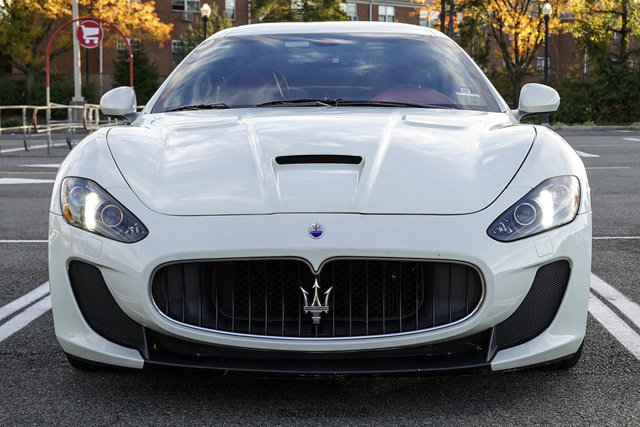 Used 2016 Maserati GranTurismo MC RWD image 12