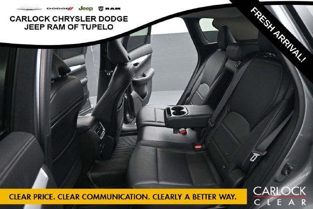 Used 2019 INFINITI QX50 Luxe w/ Navigation Package AWD/4WD image 28