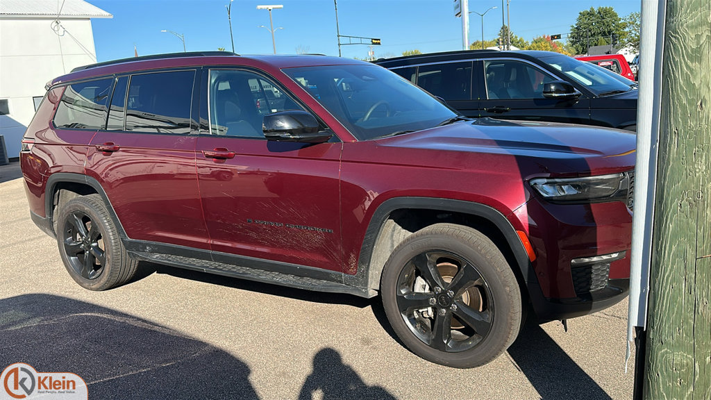 Used 2025 Jeep Grand Cherokee L Limited w/ Luxury Tech Group II AWD/4WD image 1