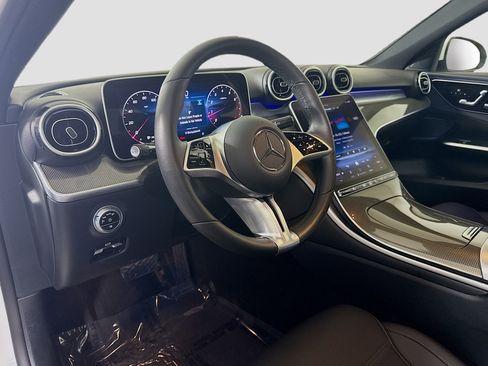 Used 2025 Mercedes-Benz C 300 4MATIC Sedan image 23