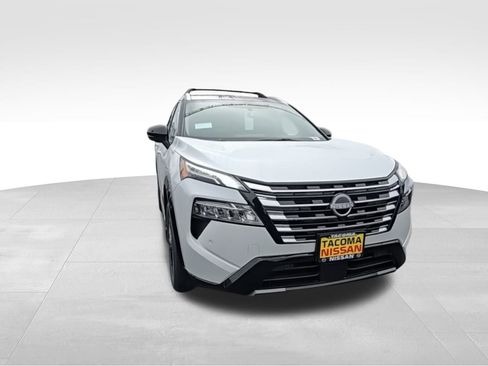 New 2026 Nissan Rogue Platinum w/ Platinum Premium Package image 3