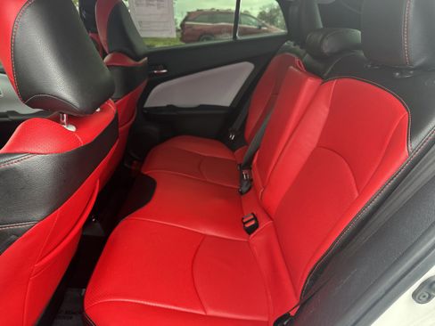 Used 2019 Toyota Prius LE w/ Protection Package #2 image 8