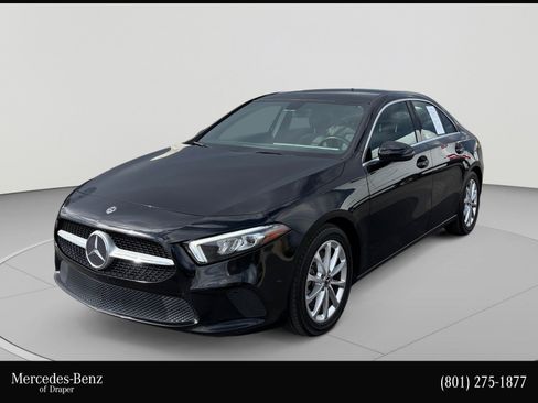 Used 2019 Mercedes-Benz A 220 4MATIC image 1