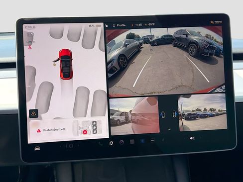 Used 2022 Tesla Model Y Performance AWD/4WD image 12