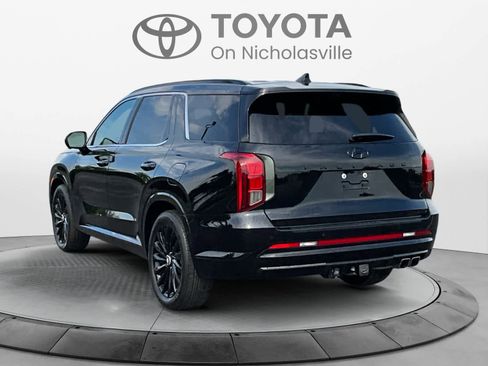 Used 2024 Hyundai Palisade Calligraphy AWD/4WD image 4