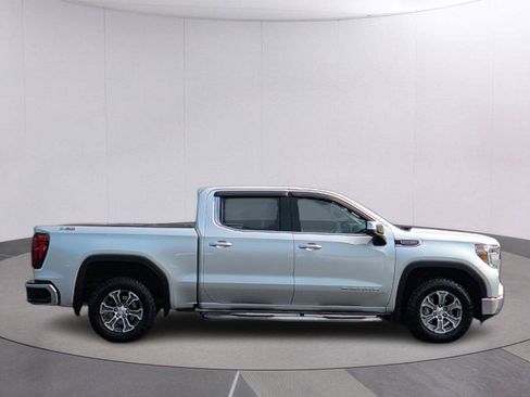 Used 2021 GMC Sierra 1500 SLE w/ X31 Off-Road Package AWD/4WD image 7