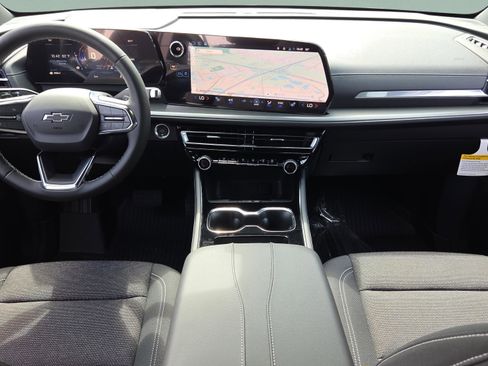 New 2026 Chevrolet Traverse LT w/ Midnight/Sport Edition FWD image 12