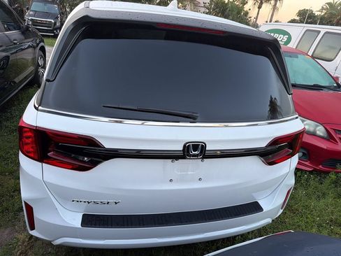 Used 2026 Honda Odyssey EX-L image 8