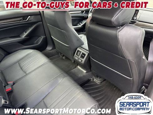Used 2021 Honda Accord Touring image 11