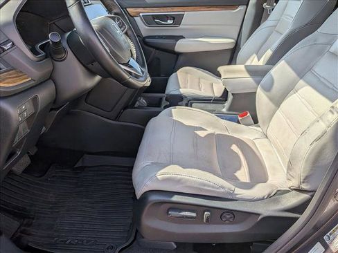 Used 2018 Honda CR-V Touring image 17