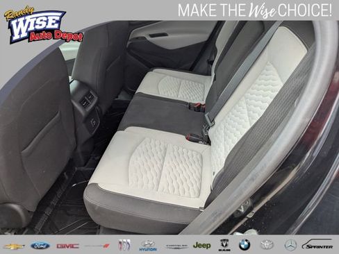 Used 2021 Chevrolet Equinox LT AWD/4WD image 17