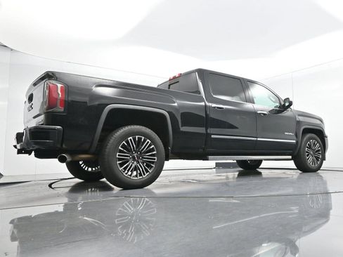 Used 2017 GMC Sierra 1500 Denali w/ Denali Ultimate Package AWD/4WD image 50