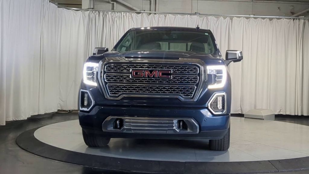 Used 2021 GMC Sierra 1500 Denali AWD/4WD image 3