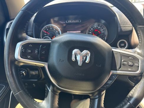 Used 2021 RAM 1500 Laramie image 10