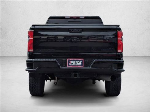 Used 2024 Chevrolet Silverado 3500 High Country w/ Technology Package AWD/4WD image 6