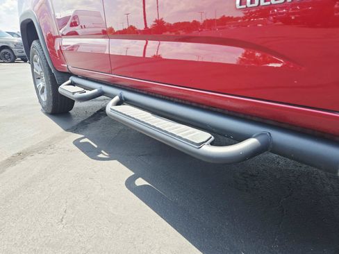 Used 2019 Chevrolet Colorado Z71 AWD/4WD image 18