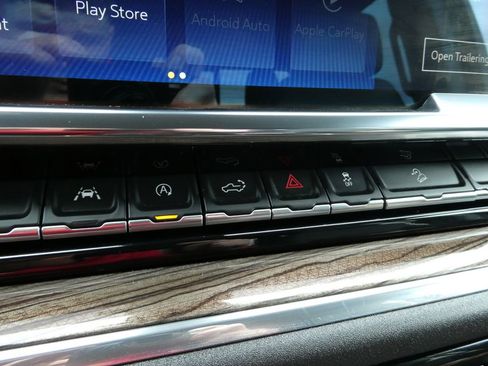 Certified 2024 Chevrolet Silverado 1500 LT Trail Boss w/ Convenience Package II image 28