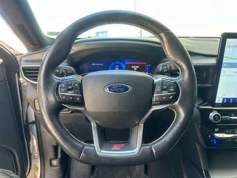 Used 2021 Ford Explorer ST w/ Equipment Group 401A AWD/4WD image 11